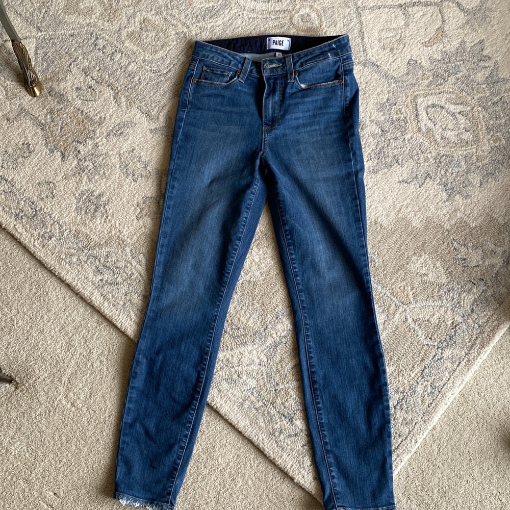 Page Denim Hoxton ankle skinny jean. Size 26